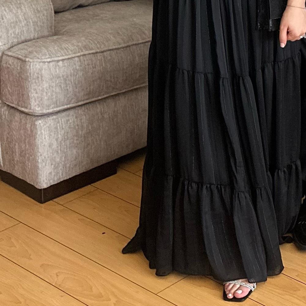 MAC DUGGAL DRESS - Picture 4 of 4